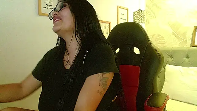 violletha online show from 01-30-25, 06:54