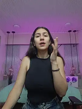 Lita Rogers online show from 01-10-26, 02:08