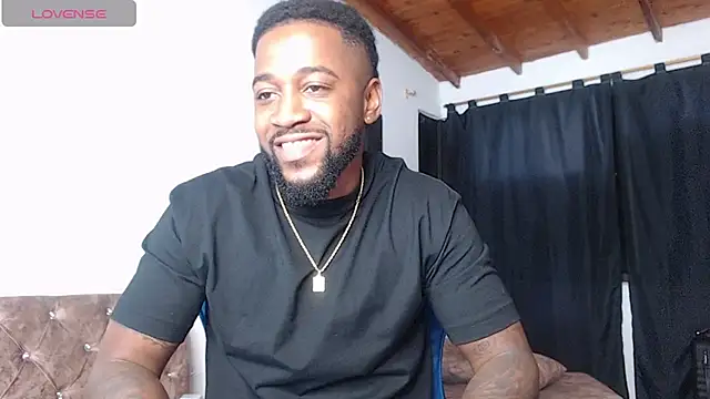Snapshot of Drake_Nassir4 chatting on 07-10-26, 05:12 Drake Nassir4 online show from 07-10-26, 05:12