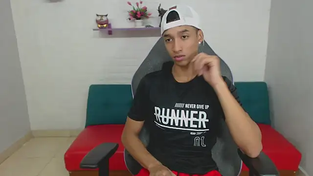 jose sexycumm online show from 02-17-25, 07:21