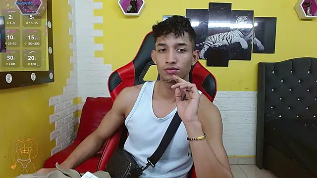 Snapshot of jose_sexycumm chatting on 01-13-26, 07:52 jose sexycumm online show from 01-13-26, 07:52