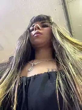 Snapshot of VioletaSubmissive chatting on 03-18-25, 03:20 VioletaSubmissive online show from 03-18-25, 03:20