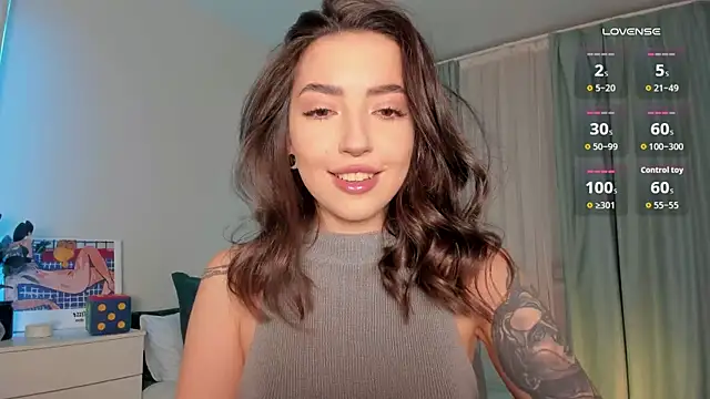 Snapshot of Oh_My_Dianee chatting on 11-17-25, 07:25 Oh My Dianee online show from 11-17-25, 07:25