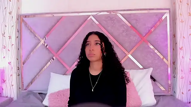  lanna jhonson  online show from 01-21-25, 01:32