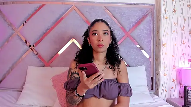  lanna jhonson  online show from 02-01-25, 12:05