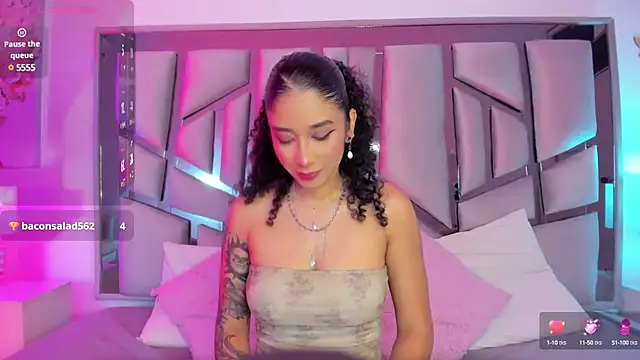  lanna jhonson  online show from 02-13-25, 11:50