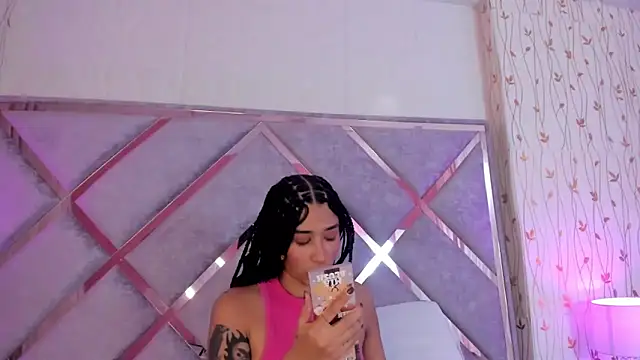  lanna jhonson  online show from 03-01-25, 12:01