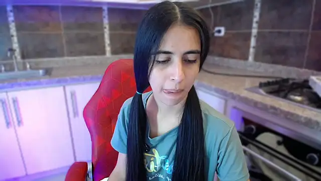 anna alvarez online show from 09-21-25, 11:56