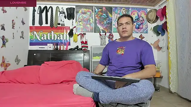 Snapshot of nathan_sanchez chatting on 10-11-25, 05:17 nathan sanchez online show from 10-11-25, 05:17