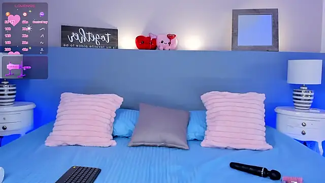 CheryelFox online show from 03-01-25, 08:42