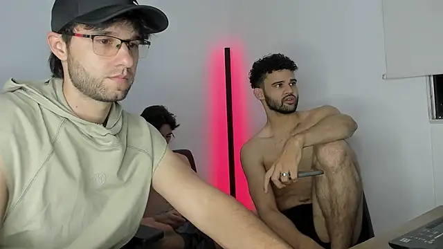 crisandrews online show from 09-16-25, 02:45