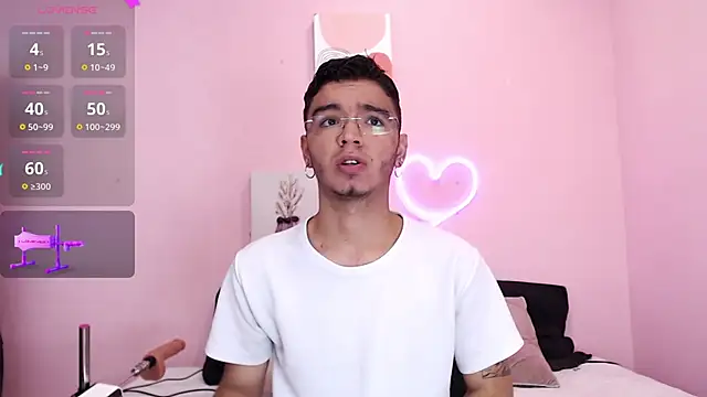 Ian Castillo  online show from 01-09-25, 11:25