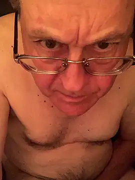 Tonybaloney1972 online show from 10-08-25, 06:55