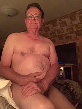 Snapshot of Tonybaloney1972 chatting on 06-05-26, 12:39 Tonybaloney1972 online show from 06-05-26, 12:39