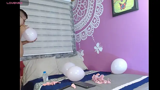 AntonellaAndNoah online show from 01-09-26, 10:55