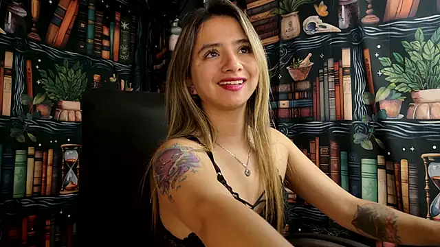 julietta   jackson online show from 02-18-25, 11:08