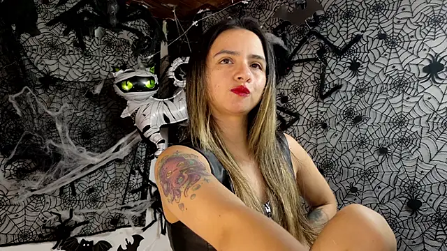 julietta   jackson online show from 10-21-25, 09:37