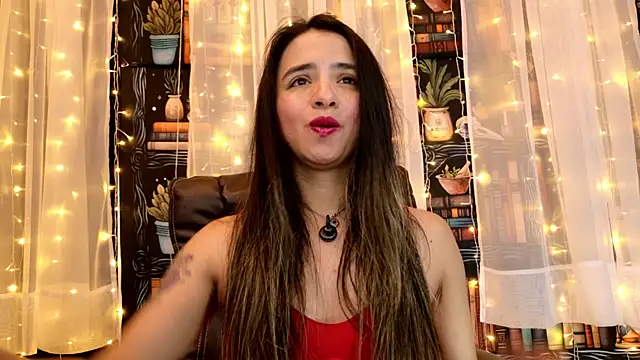 Snapshot of julietta___jackson chatting on 07-07-26, 11:09 julietta jackson online show from 07-07-26, 11:09