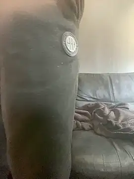 Chico Bellaco online show from 11-24-25, 03:45