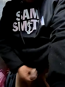 rayhot69 online show from 12-30-24, 04:08