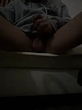 Snapshot of HotBoy6699 chatting on 03-14-25, 02:10 HotBoy6699 online show from 03-14-25, 02:10