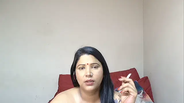 Snapshot of XIndianintimacy chatting on 01-25-25, 01:10 XIndianintimacy online show from 01-25-25, 01:10
