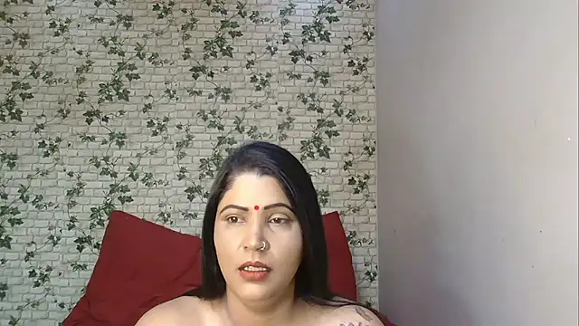 Snapshot of XIndianintimacy chatting on 10-03-25, 06:16 XIndianintimacy online show from 10-03-25, 06:16