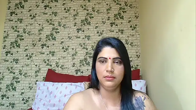 Snapshot of XIndianintimacy chatting on 04-17-26, 05:10 XIndianintimacy online show from 04-17-26, 05:10