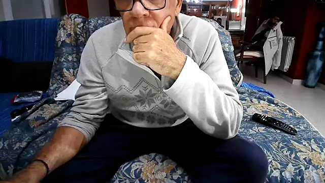 maduroguapo online show from 11-10-25, 09:47