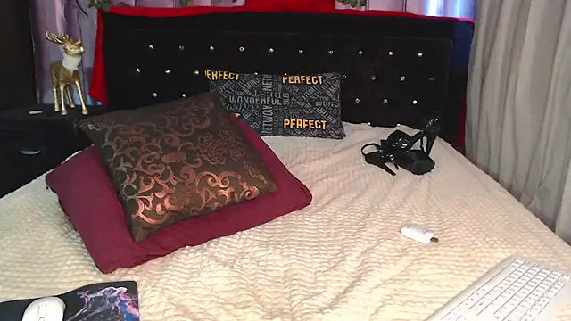 Cristall Avyy online show from 03-27-26, 08:26