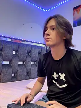 Alex and Fabian online show from 01-14-26, 04:29