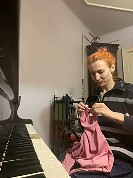 IngridMayer online show from 12-20-24, 06:02