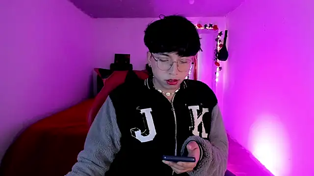 AnggelONfiree online show from 11-12-25, 03:40