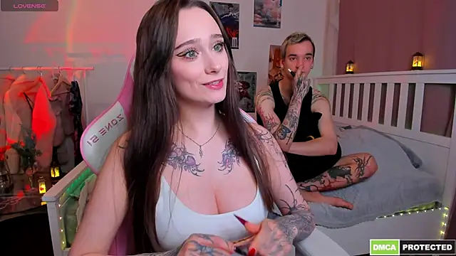 Snapshot of arlen_here chatting on 12-23-24, 06:58 arlen here online show from 12-23-24, 06:58