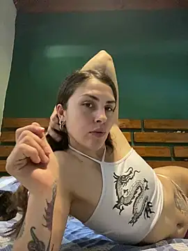 isadelasestrellas online show from 02-03-26, 03:28