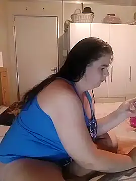 Hornyparratjie online show from 01-26-25, 08:34