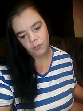 Snapshot of Hornyparratjie chatting on 05-10-26, 03:23 Hornyparratjie online show from 05-10-26, 03:23