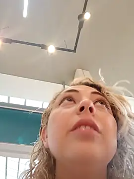 madelaine- online show from 11-01-25, 08:55