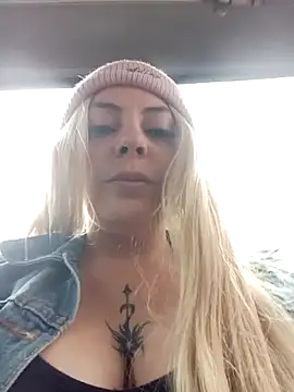 madelaine- online show from 03-18-26, 06:33