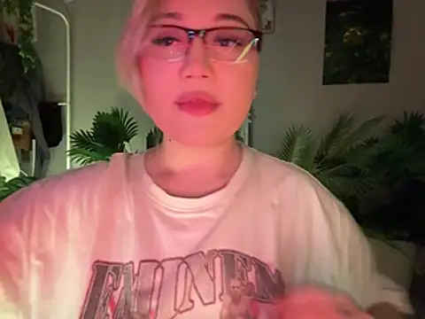 DaisyBooom online show from 02-07-26, 07:39