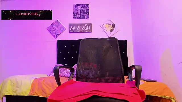 Snapshot of tony_landri chatting on 09-09-25, 04:45 tony landri online show from 09-09-25, 04:45