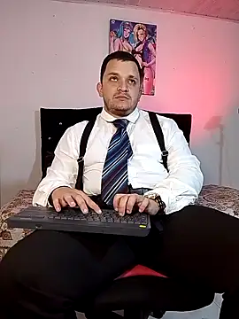 Snapshot of tony_landri chatting on 10-17-25, 04:15 tony landri online show from 10-17-25, 04:15