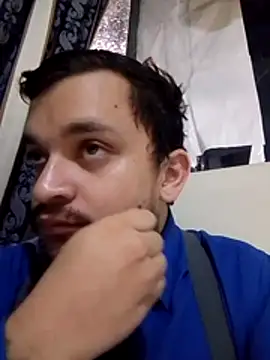 Snapshot of tony_landri chatting on 02-01-26, 11:36 tony landri online show from 02-01-26, 11:36