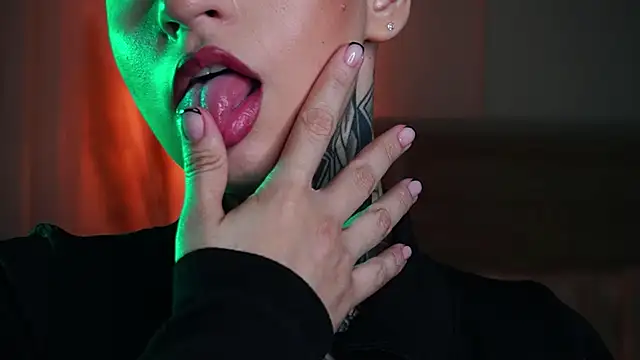 AliceShazaham  online show from 09-16-25, 08:26