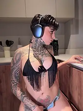 AliceShazaham  online show from 06-21-26, 08:39