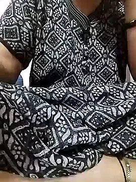 PayalSharmahot143 online show from 02-04-25, 07:44