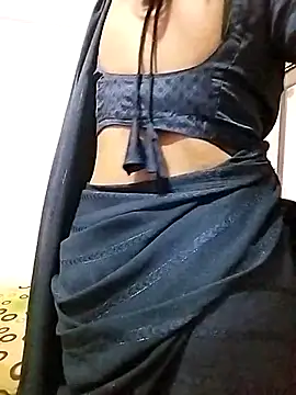 PayalSharmahot143 online show from 03-05-25, 02:57