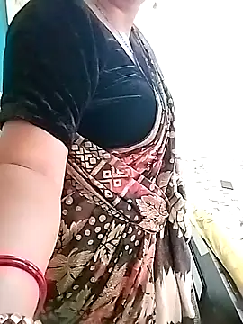 PayalSharmahot143 online show from 10-23-25, 04:01