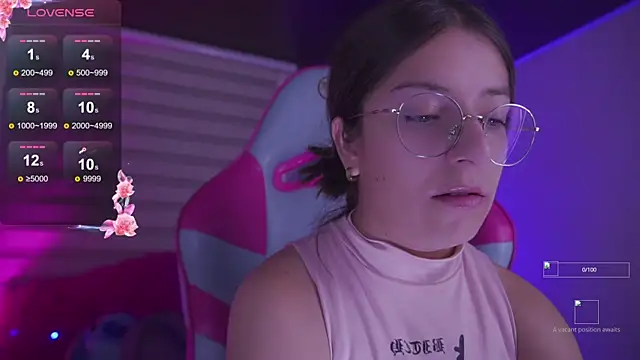 milly kenner online show from 11-25-25, 01:11