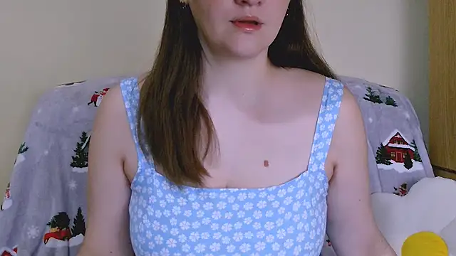 ChubbyMaia online show from 01-01-25, 02:09